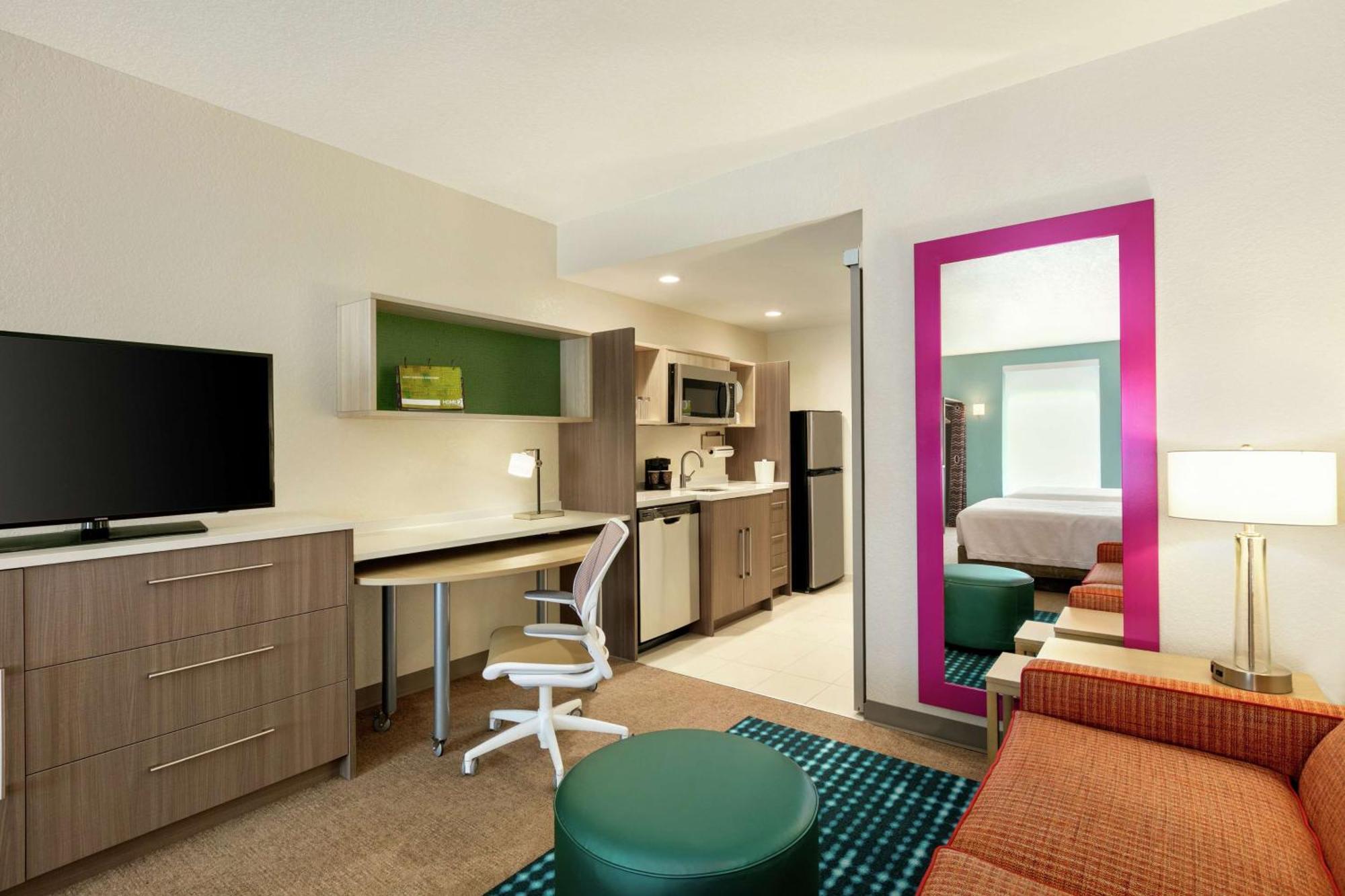Home2 Suites By Hilton Brandon Tampa Exterior photo
