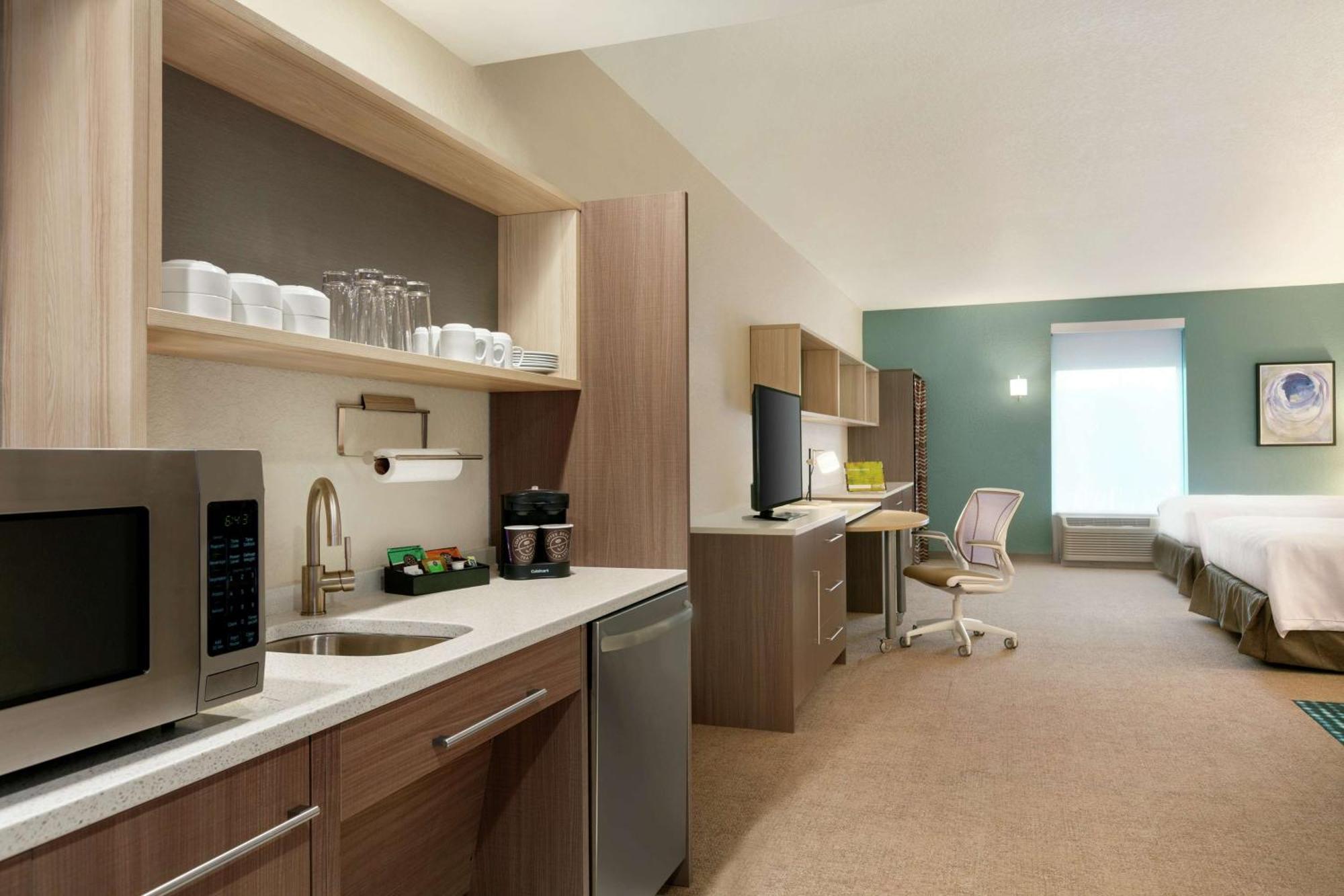 Home2 Suites By Hilton Brandon Tampa Exterior photo